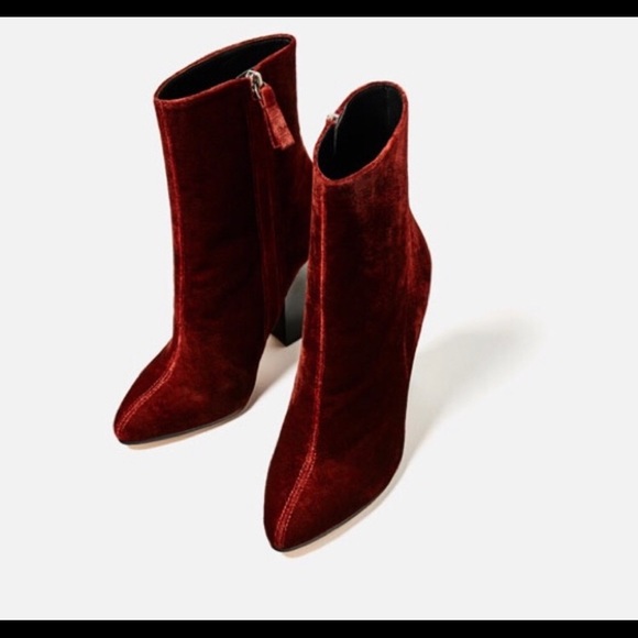 ZARA BLOGGERS FAV RED VELVET ANKLE BOOTS BOOTIES BRAND NEW WITH TAGS US 6.5 - Picture 5 of 7